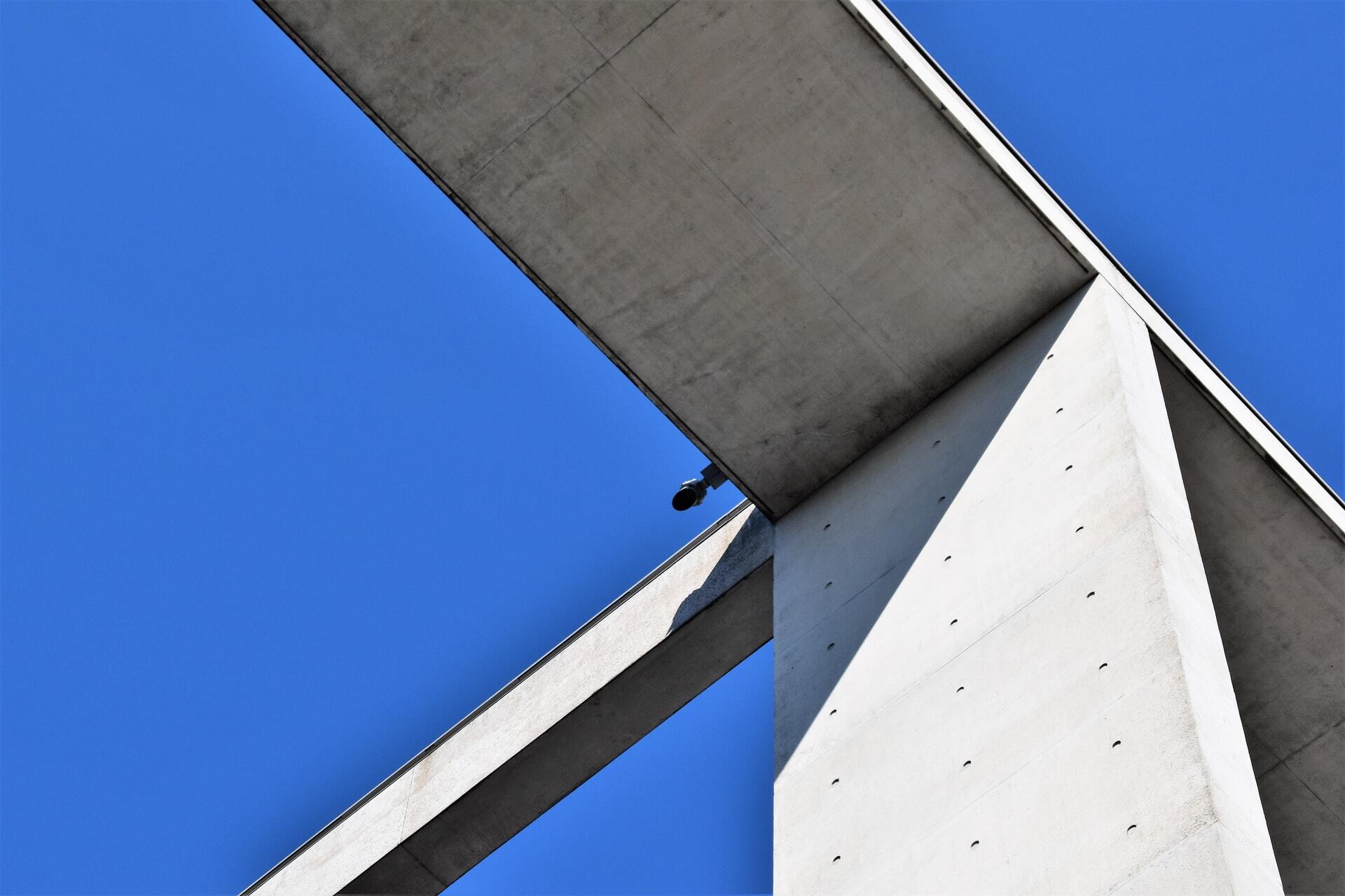 Understanding the fire resistance of concrete